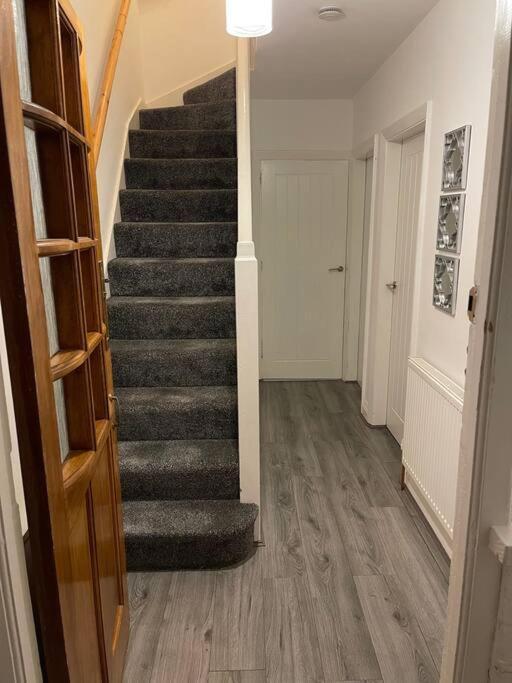 Large Beautiful 3 Bed House In City Of Birmingam Exterior foto