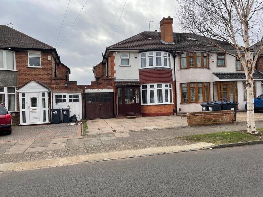 Large Beautiful 3 Bed House In City Of Birmingam Exterior foto